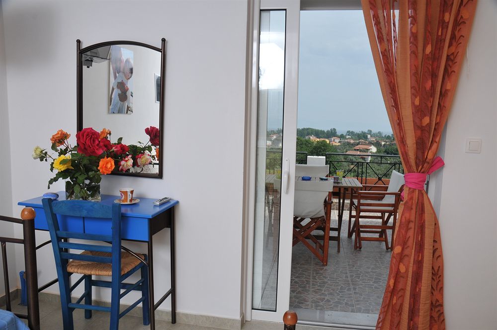Irene Studios Hotel Evia Ngoại thất bức ảnh