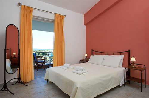 Irene Studios Hotel Evia Ngoại thất bức ảnh