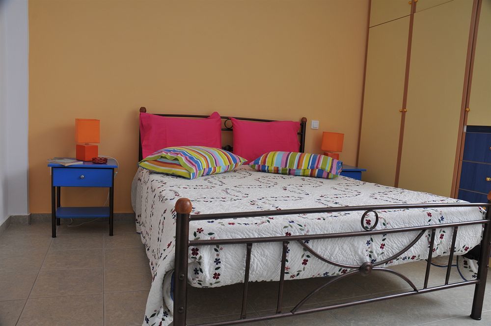 Irene Studios Hotel Evia Ngoại thất bức ảnh